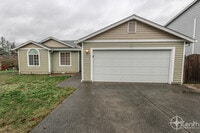 Building Photo - 2712 NE 164th Pl