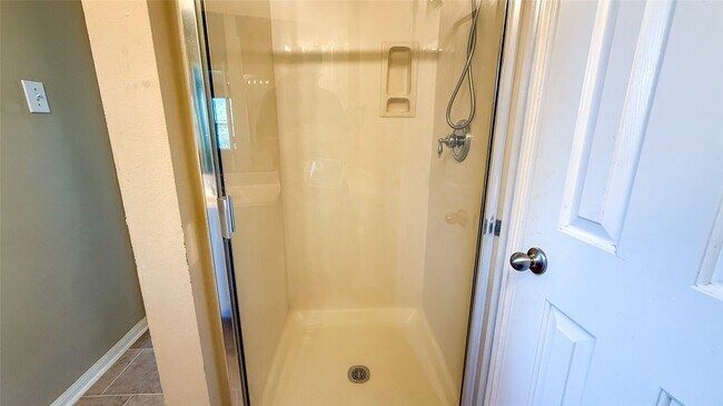 Building Photo - 5127 Prosperity Cir