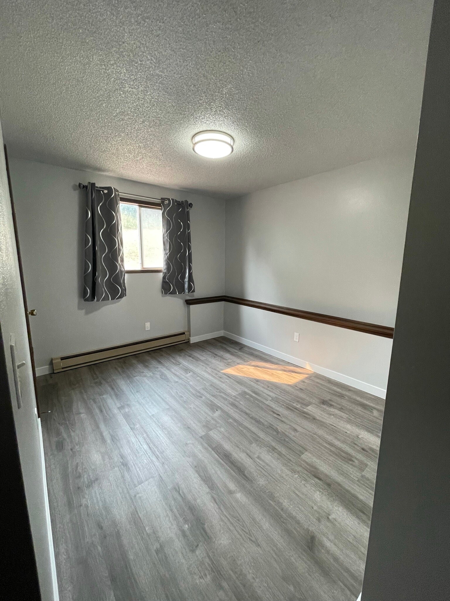 Bedroom 2 - 345 NW Robert St