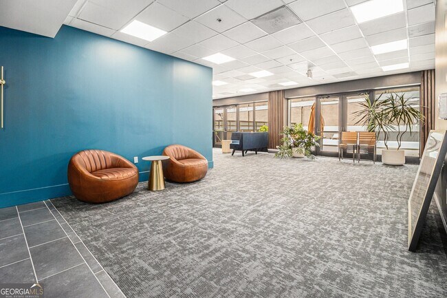 Building Photo - 620 Peachtree St NE