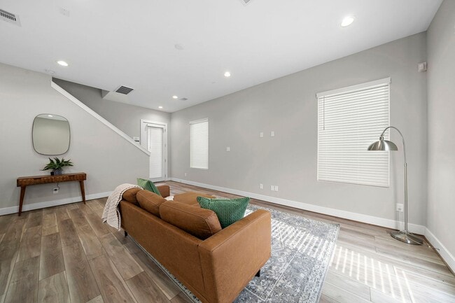 Building Photo - New construction 3 bedroom, 2.5 bathroom h...