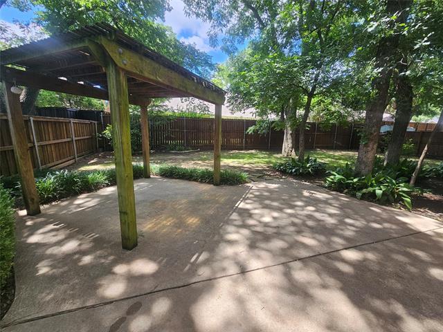 Building Photo - 3429 Camden Dr