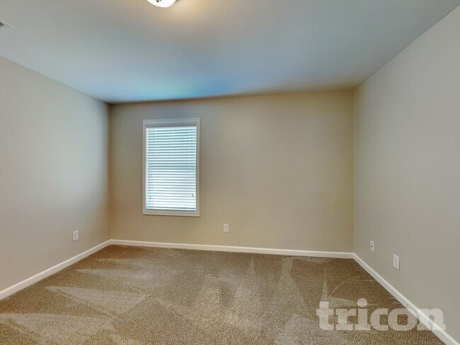 Building Photo - 4872 Tower View Trail