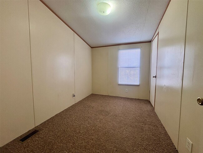 Building Photo - 14355 Enchanted Waters Dr