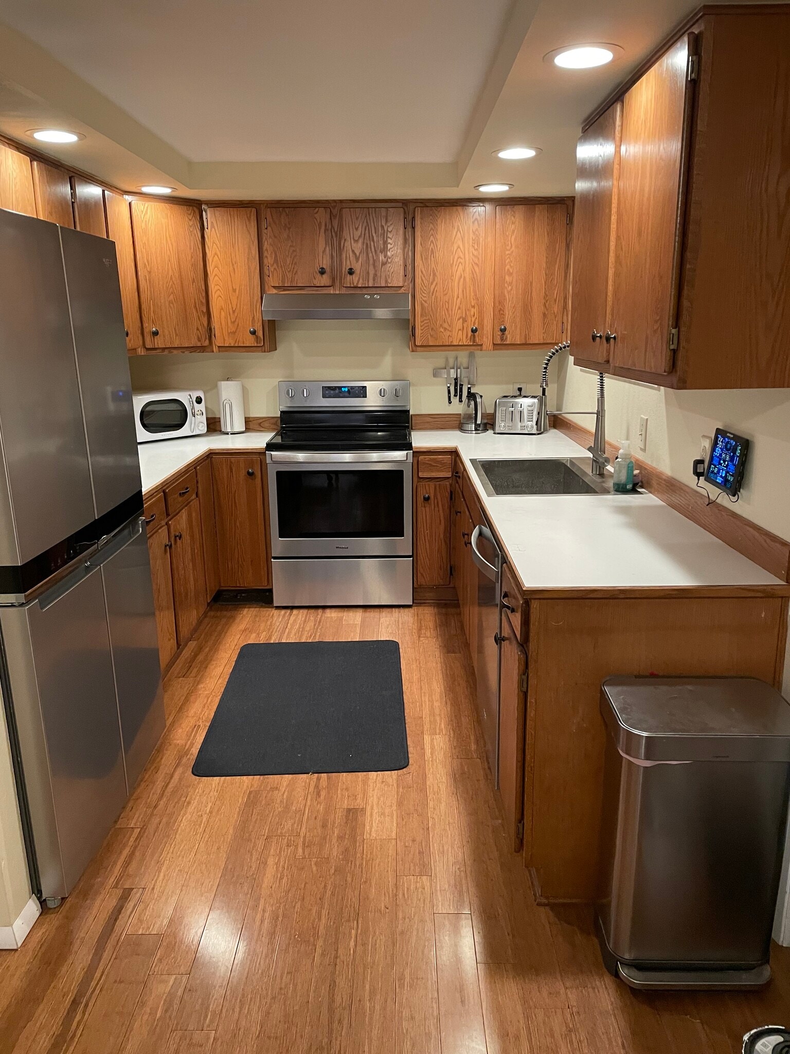 KItchen has Whirpool stainless appliances - refrigerator, dishwasher and glass top stove. - 22908 54th Ave W