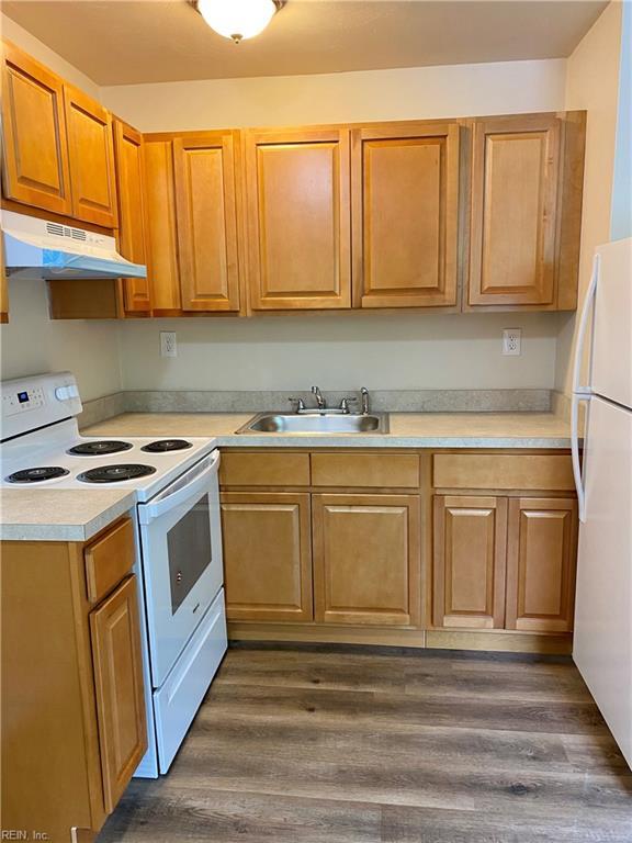 Building Photo - 719 Dudley Ave