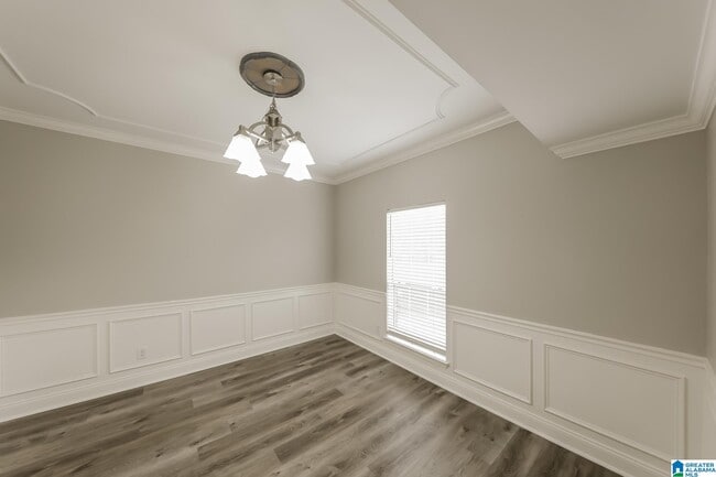 Building Photo - 1205 Riverford Dr
