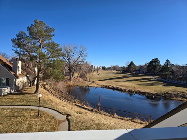 Building Photo - 2415 S Xanadu Way