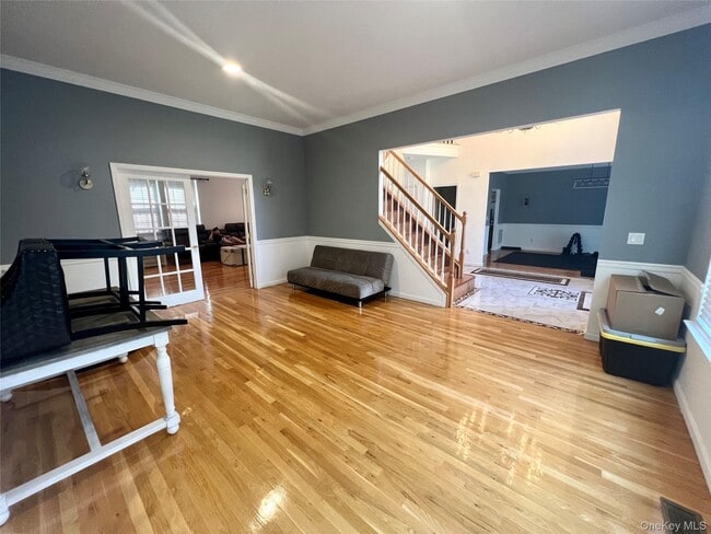 Building Photo - 39 Independence Way