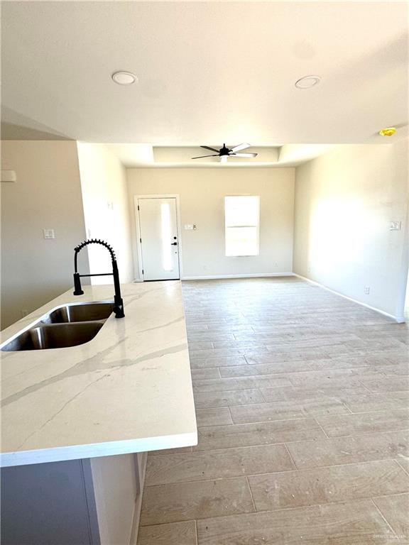 Building Photo - 18 Lana St