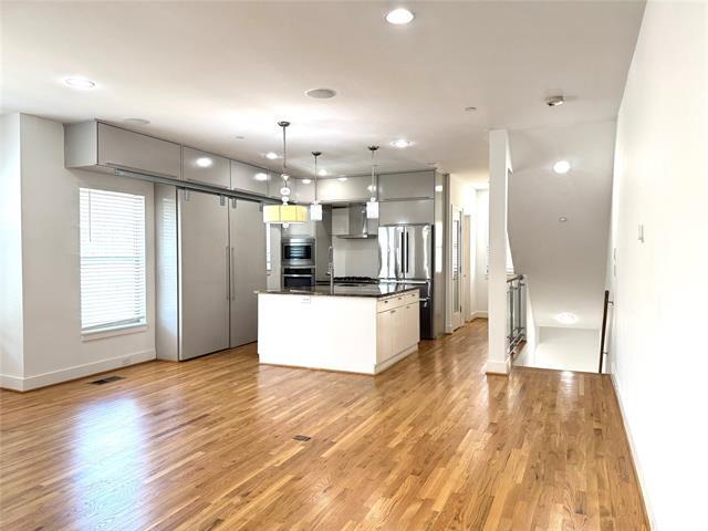 Building Photo - 3428 Rosedale Ave