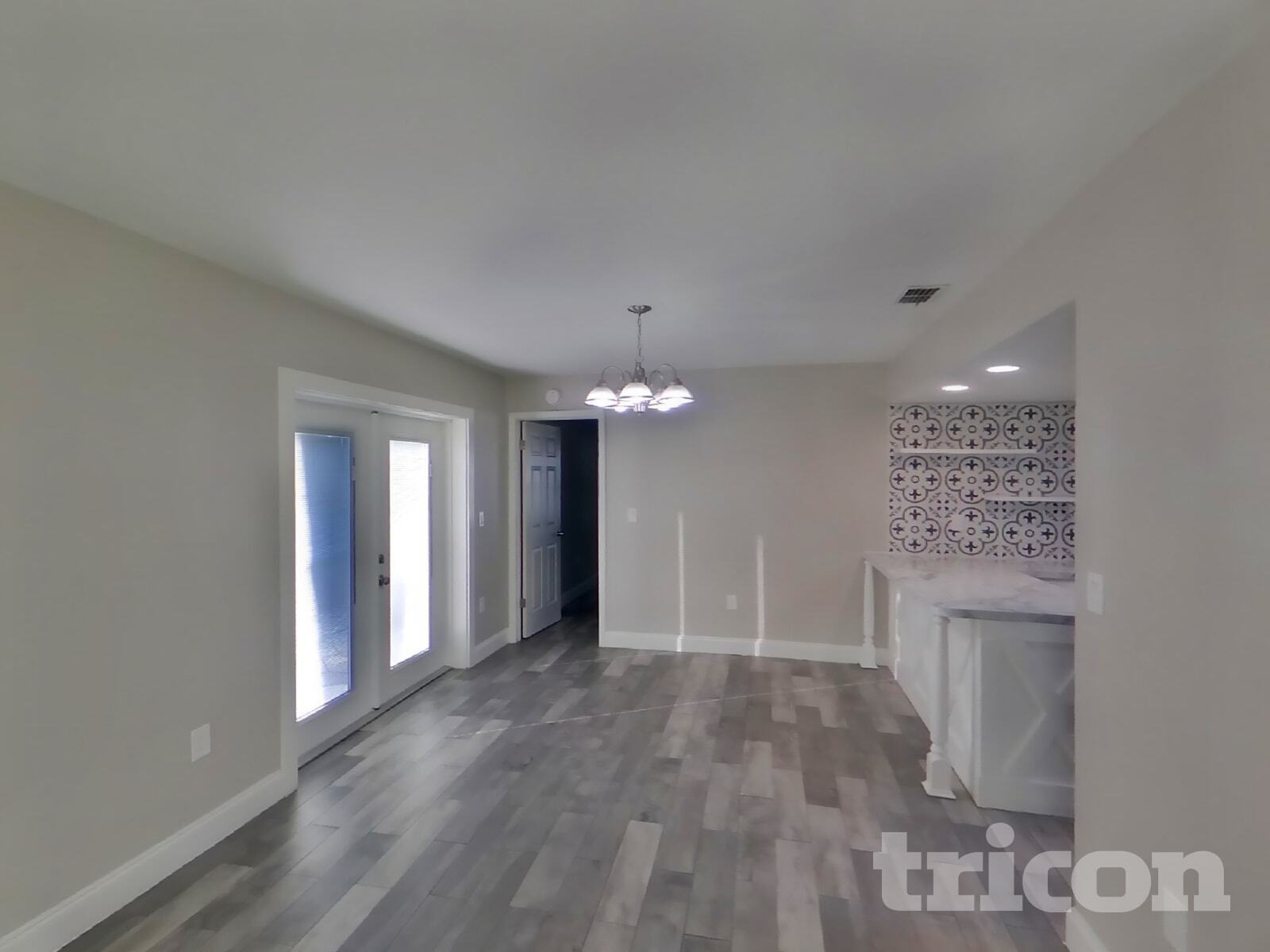 Building Photo - 10391 Lear St