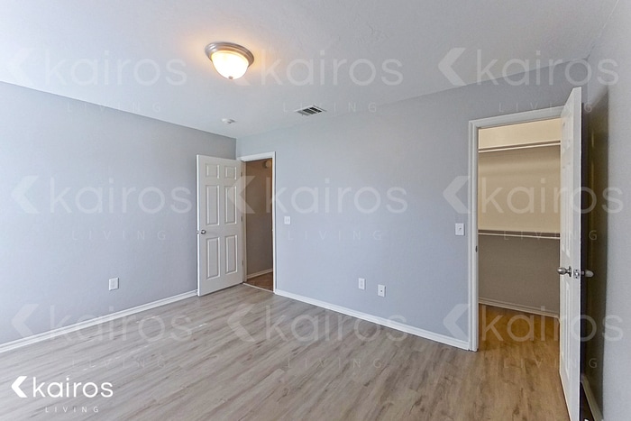 Building Photo - 2413 Beaver Bend Ln