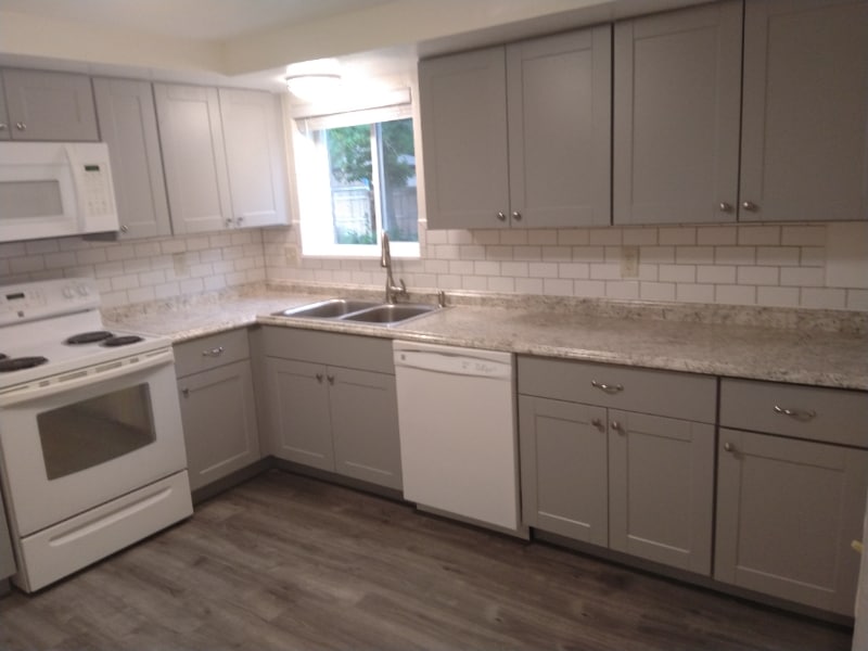 Building Photo - 8848 W Jewell Ave