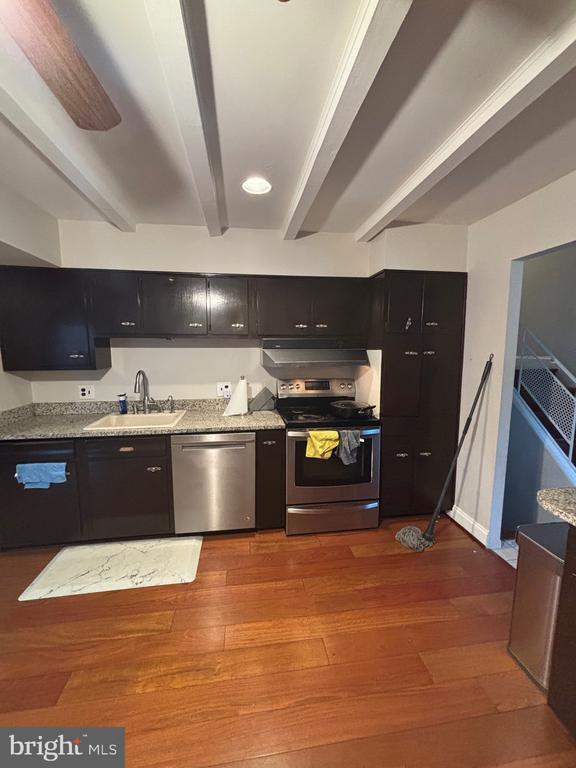 Building Photo - 14204 London Ln