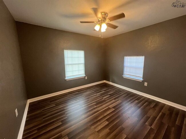 Building Photo - 1603 Oceola Ave