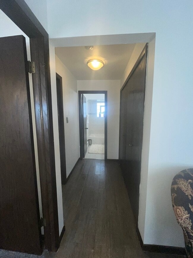 Building Photo - 1601 Downs Dr