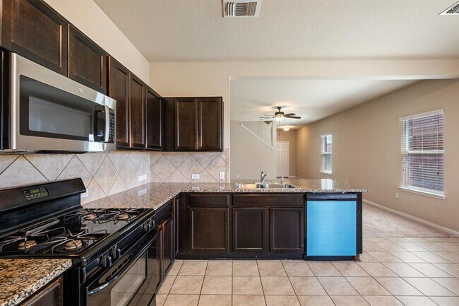 Building Photo - 231 Northern Flicker St