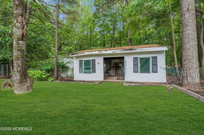 Building Photo - 352 Leesville Rd