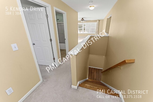 Building Photo - 5 Kendra Dr