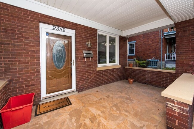 Building Photo - NORWOOD-  UNIT #1, 2+ bedroom 1.5 BATH W/ GARAGE /OVERSIZED YARD/DECK