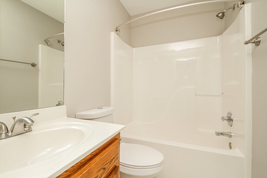 Building Photo - 114 Jesse Brown Dr