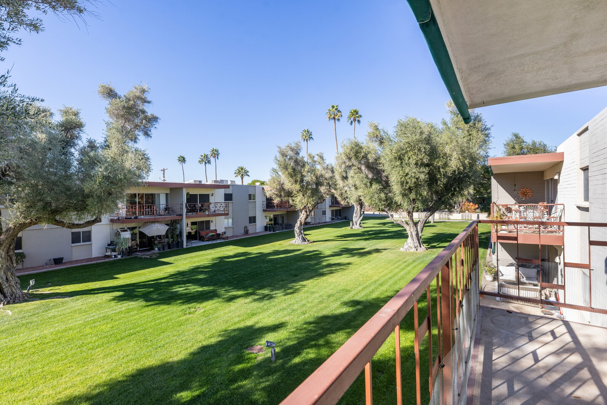 Building Photo - 3737 E Turney Ave