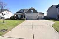 Building Photo - 1072 Ronald Reagan Drive