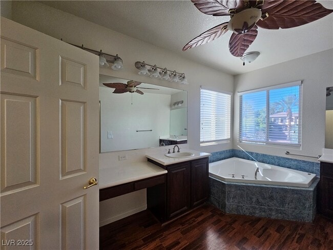 Building Photo - 10134 Reflection Brook Ave