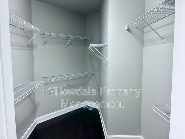 Building Photo - 1249 Stowage Dr