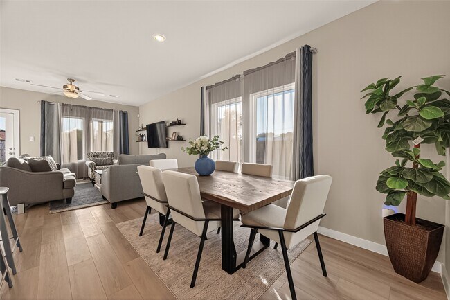 Building Photo - 5516 Madden Ln