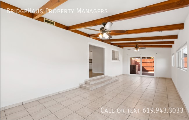 Building Photo - 3089 Greyling Dr