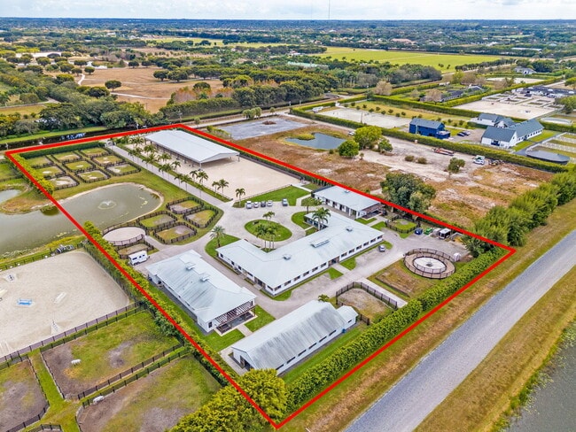 Building Photo - 13155 Southfields Rd