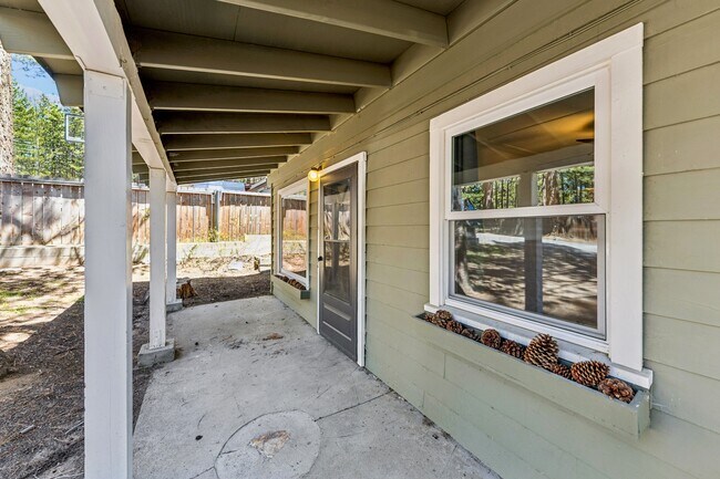 Building Photo - 3533 Bobby Grey Cir