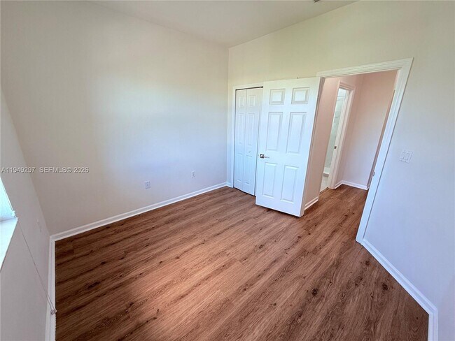 Building Photo - 11202 NW 83rd St