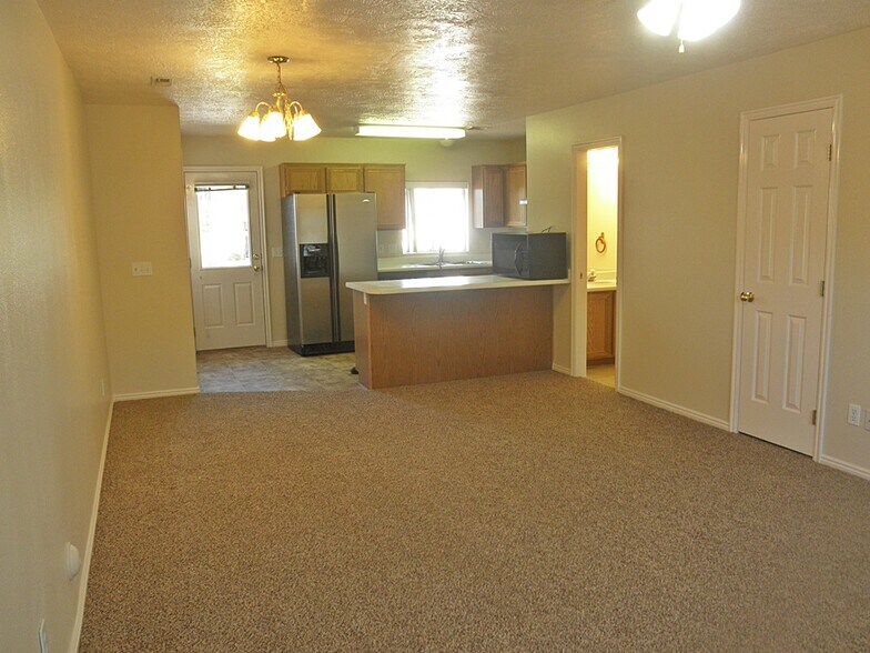 Building Photo - 1108 N 1300 W