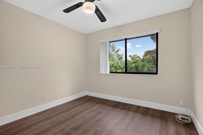 Building Photo - 587 NW 38th Ave