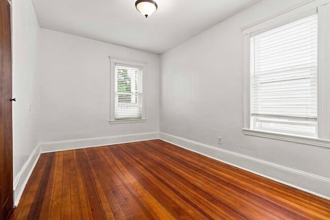 Building Photo - 15 Fairmount St