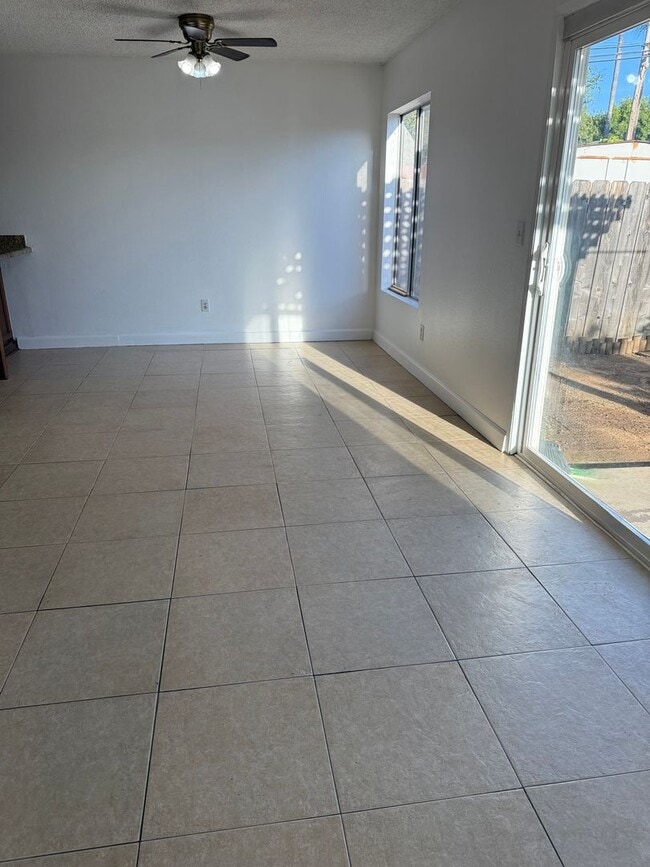 Building Photo - Long term Condo