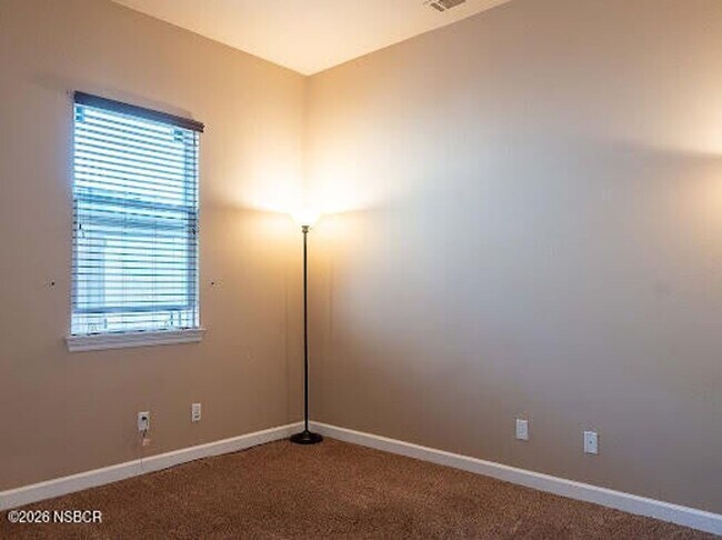 Building Photo - Beautiful Lompoc Home