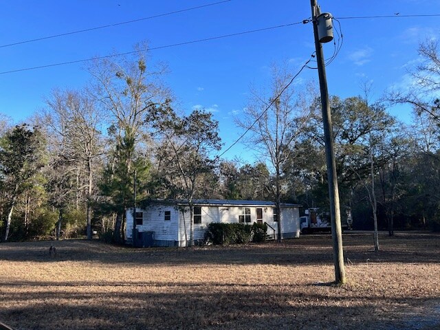 Building Photo - 1839 Lakeview Point Rd