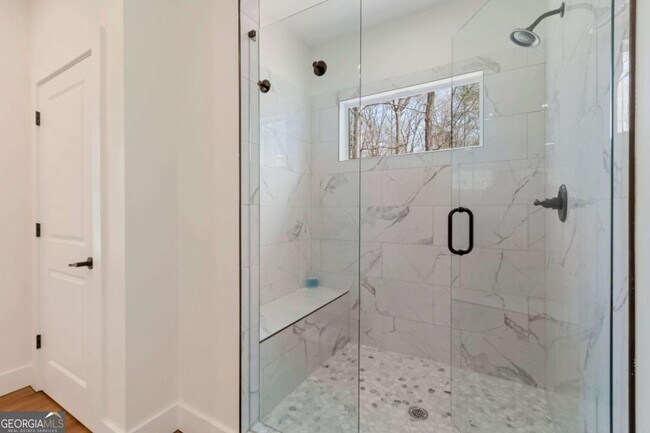 Building Photo - 629 Butterworth Rd