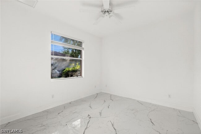Building Photo - 3972 Ruxton Rd