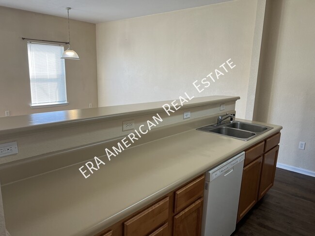 Building Photo - 1028 Anniston Ct
