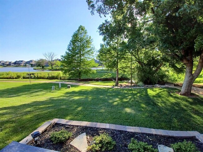 Primary Photo - 15513 Swallowtail Rd