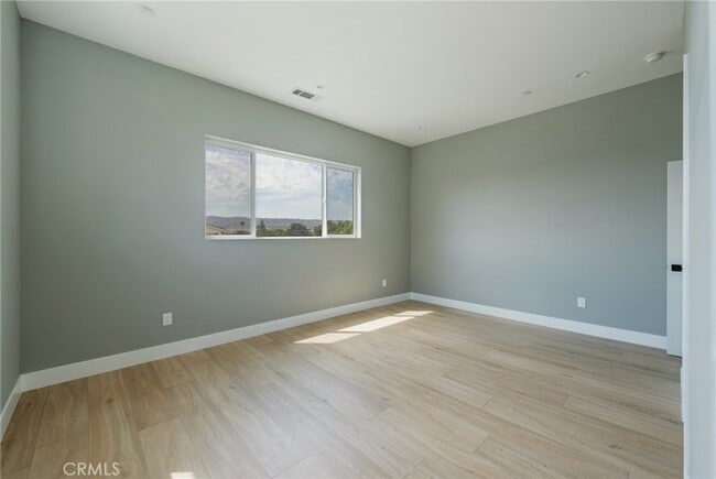 Building Photo - 2130 W 238th St
