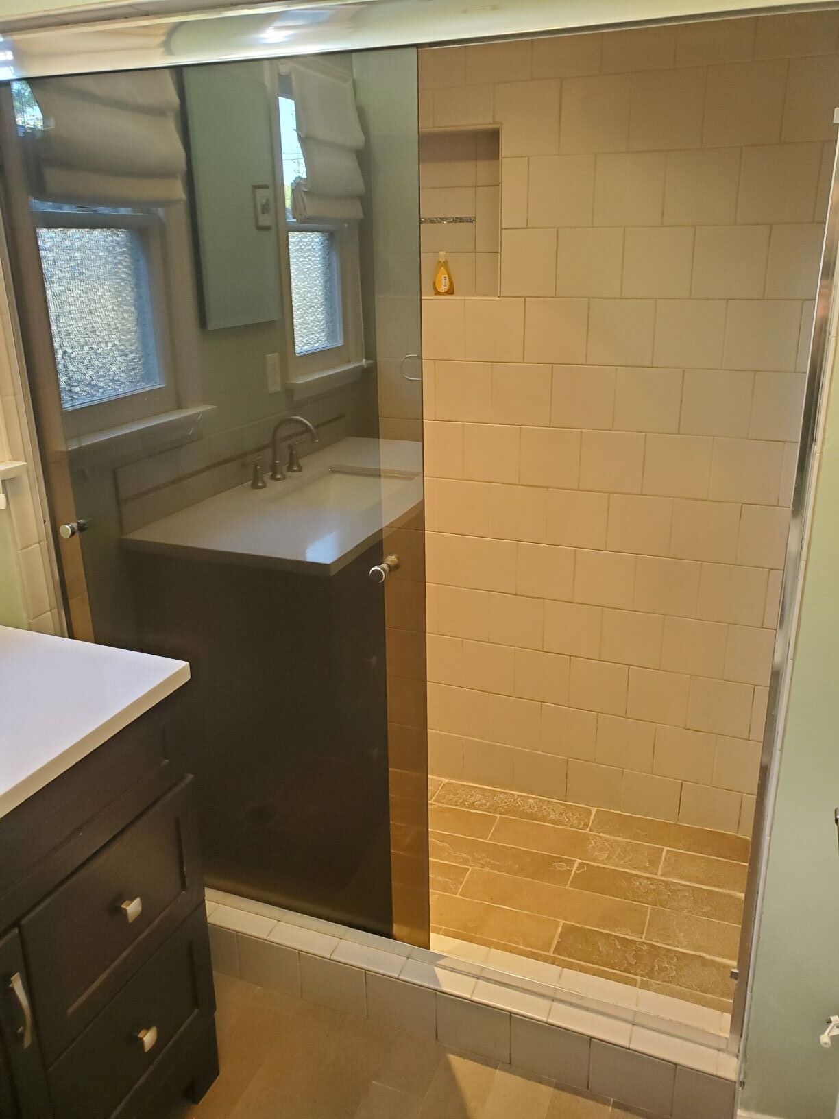 Building Photo - 621 Eaton Dr