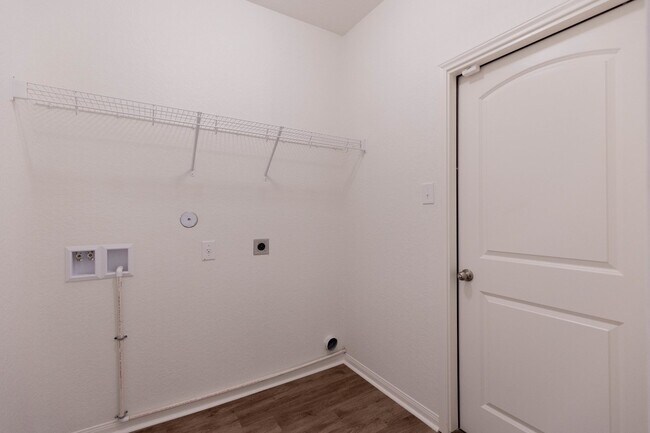 Building Photo - 6010 Luckey Run