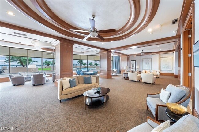 Building Photo - 2104 W First St