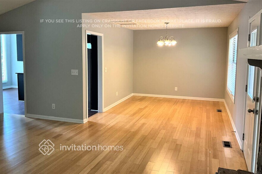 Building Photo - 2417 Broward Dr